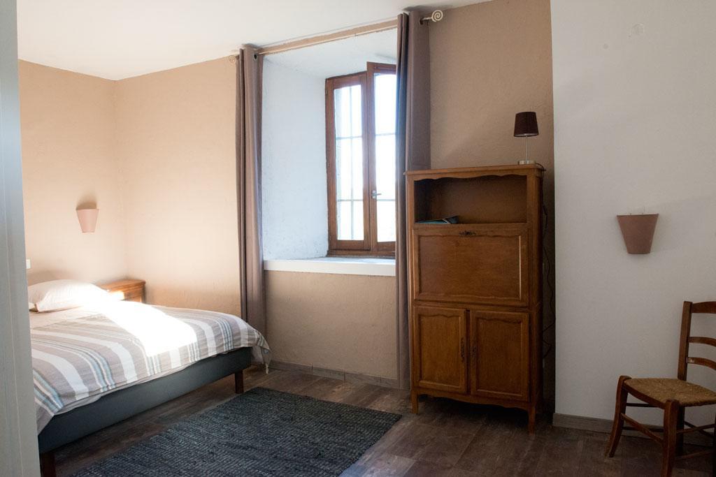 Bed and Breakfast La Vallee De Gaia Saint-Hilaire-de-Lavit Экстерьер фото
