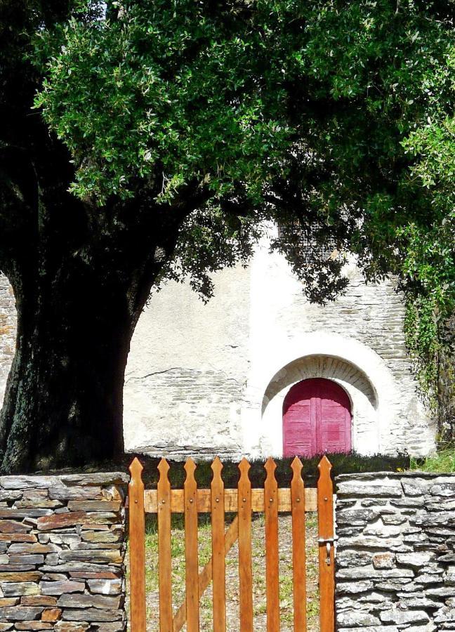 Bed and Breakfast La Vallee De Gaia Saint-Hilaire-de-Lavit Экстерьер фото